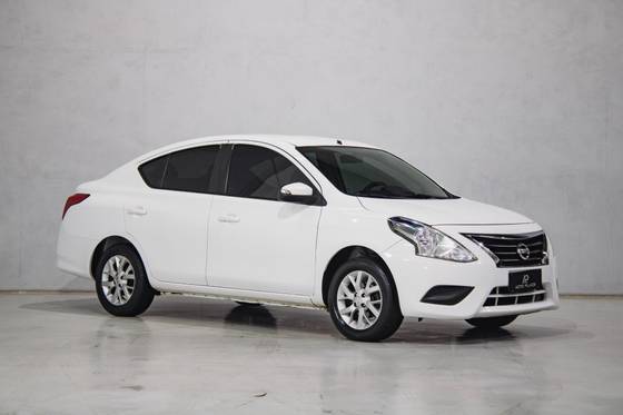 NISSAN VERSA 1.6 16V FLEXSTART SV 4P XTRONIC